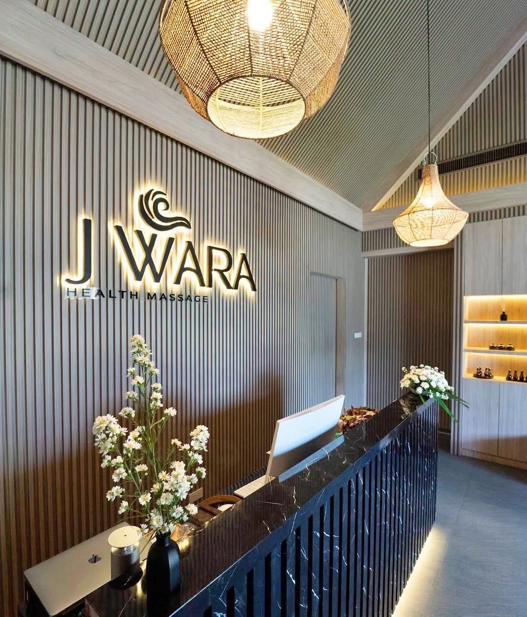 เซ้งด่วน ร้านนวดและสปา กรุงเทพกรีฑา ลงทุนกว่า 4 ล้าน เซ้งเพียง 650,000 บาท