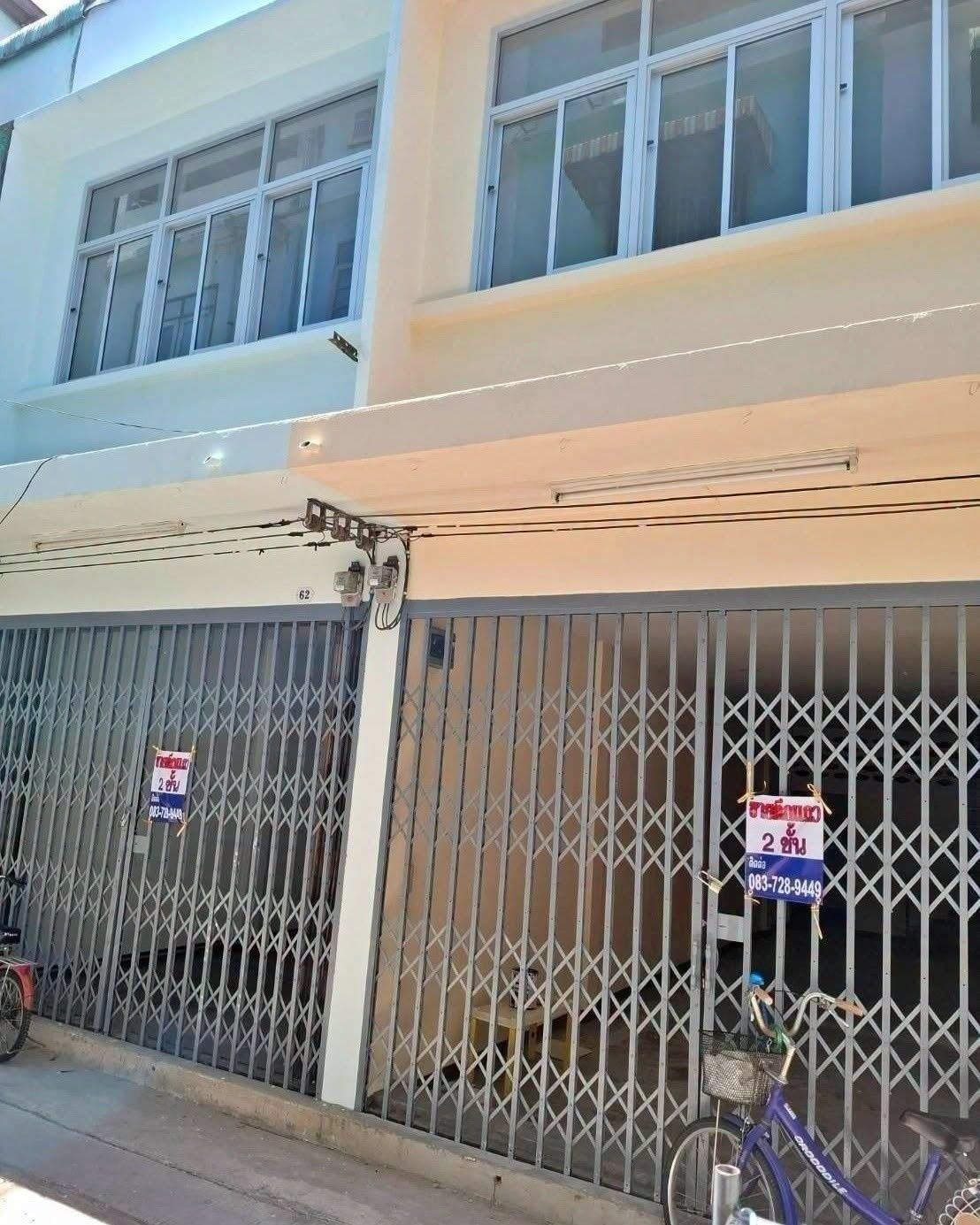 ขายถูก ห้องแถว 2 ชั้นปรับปรุงใหม่ ถนนตากสิน ซอย 22 ใกล้สถานีรถไฟฟ้าสำเหร่