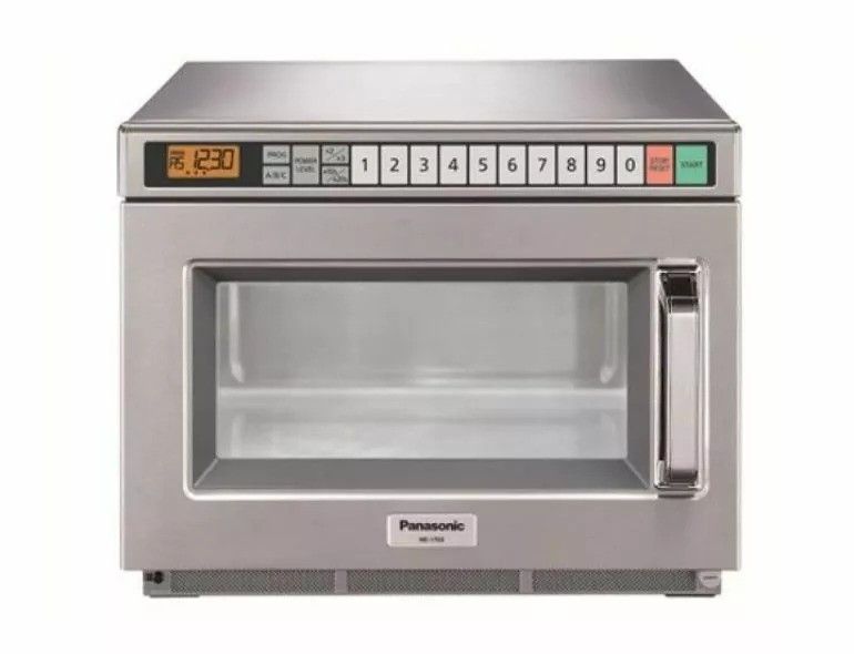 ขายเตาไมโครเวฟมือสอง พานาโซนิค NE-1353 เชิงพาณิชย์ ความจุ 17 ลิตร 1,300 w.